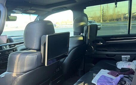 Lexus LX III, 2017 год, 7 550 000 рублей, 16 фотография