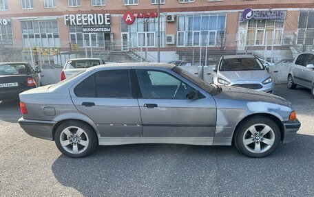 BMW 3 серия, 1992 год, 330 000 рублей, 3 фотография