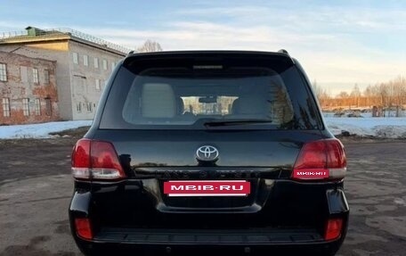 Toyota Land Cruiser 200, 2008 год, 2 250 000 рублей, 2 фотография