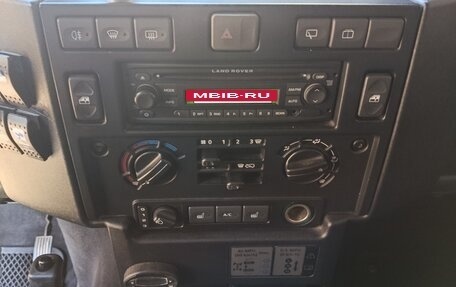 Land Rover Defender I, 2012 год, 3 250 000 рублей, 8 фотография