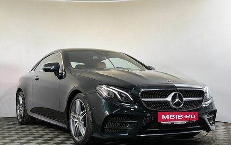 Mercedes-Benz E-Класс, 2019 год, 4 850 000 рублей, 3 фотография