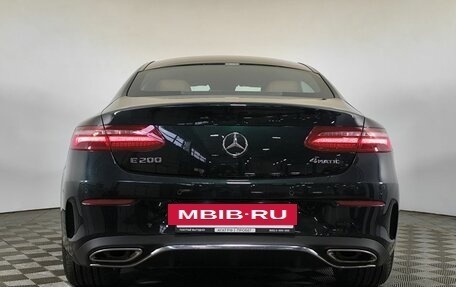 Mercedes-Benz E-Класс, 2019 год, 4 850 000 рублей, 5 фотография