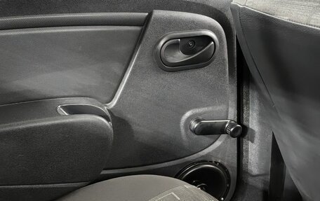 Renault Sandero I, 2011 год, 410 000 рублей, 17 фотография