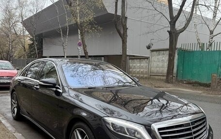 Mercedes-Benz S-Класс, 2015 год, 3 500 000 рублей, 3 фотография