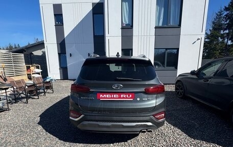 Hyundai Santa Fe IV, 2018 год, 3 000 000 рублей, 4 фотография