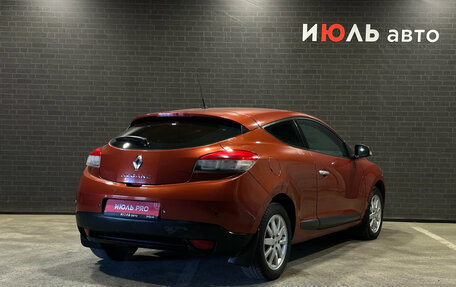 Renault Megane III, 2010 год, 450 000 рублей, 2 фотография