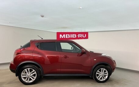 Nissan Juke II, 2014 год, 990 000 рублей, 6 фотография