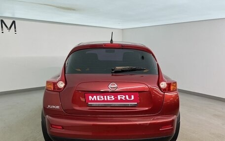 Nissan Juke II, 2014 год, 990 000 рублей, 4 фотография