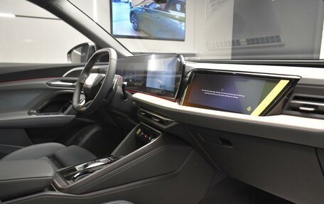 Audi Q5, 2025 год, 7 350 000 рублей, 13 фотография