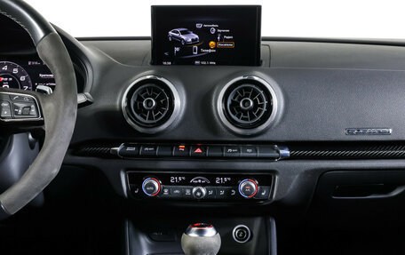 Audi RS 3, 2019 год, 4 200 000 рублей, 14 фотография