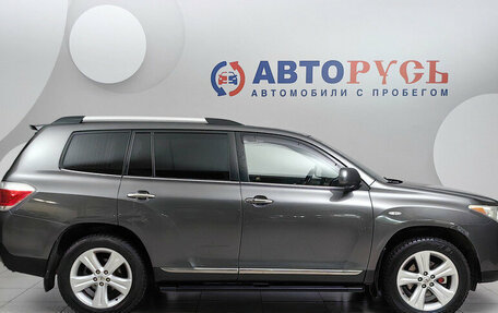 Toyota Highlander III, 2011 год, 1 698 000 рублей, 5 фотография