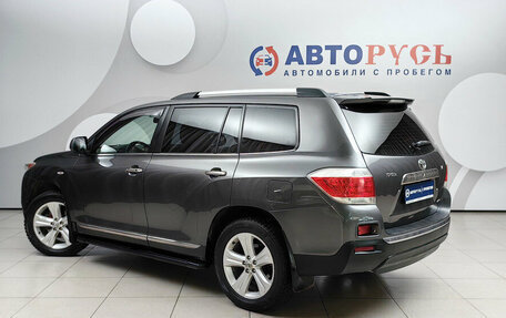 Toyota Highlander III, 2011 год, 1 698 000 рублей, 2 фотография