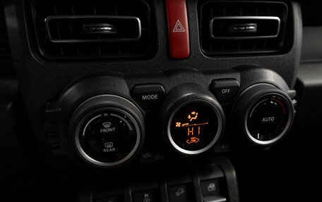 Suzuki Jimny, 2025 год, 4 200 000 рублей, 16 фотография