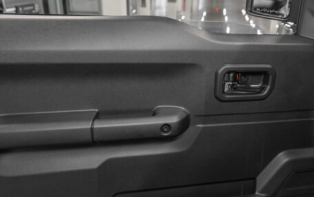 Suzuki Jimny, 2025 год, 4 200 000 рублей, 14 фотография