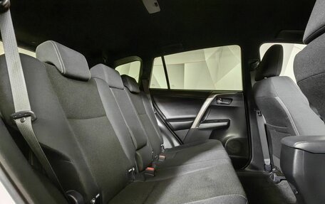 Toyota RAV4, 2019 год, 3 385 000 рублей, 16 фотография