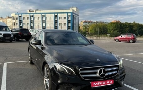 Mercedes-Benz E-Класс, 2019 год, 2 890 000 рублей, 1 фотография