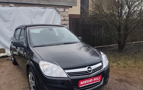 Opel Astra H, 2010 год, 430 000 рублей, 1 фотография