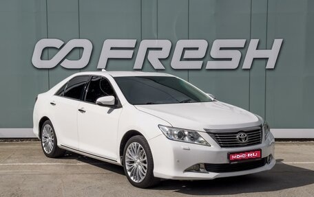 Toyota Camry, 2013 год, 1 830 000 рублей, 1 фотография