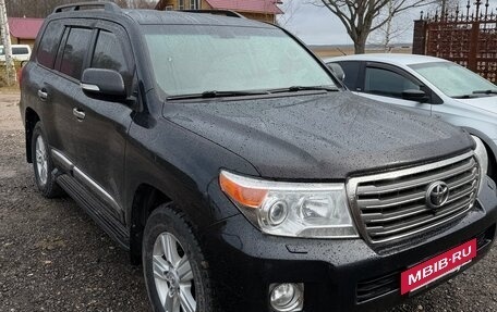 Toyota Land Cruiser 200, 2012 год, 3 500 000 рублей, 2 фотография