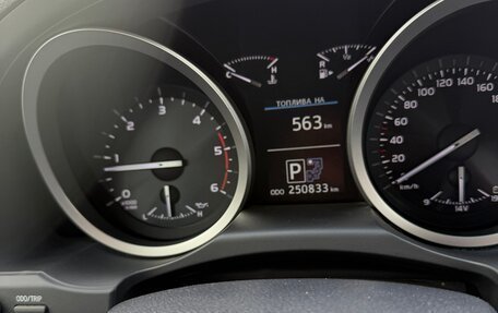 Toyota Land Cruiser 200, 2012 год, 3 500 000 рублей, 12 фотография