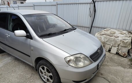 Toyota Corolla, 2004 год, 410 000 рублей, 10 фотография