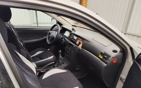 Toyota Corolla, 2004 год, 410 000 рублей, 9 фотография