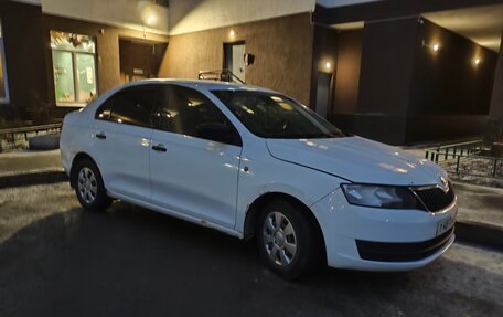 Skoda Rapid I, 2017 год, 650 000 рублей, 4 фотография