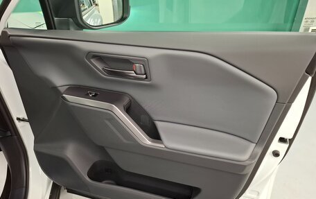 Toyota RAV4, 2026 год, 4 500 000 рублей, 19 фотография