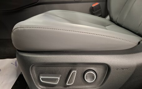 Toyota RAV4, 2026 год, 4 500 000 рублей, 17 фотография