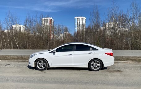Hyundai Sonata VI, 2011 год, 1 185 000 рублей, 2 фотография