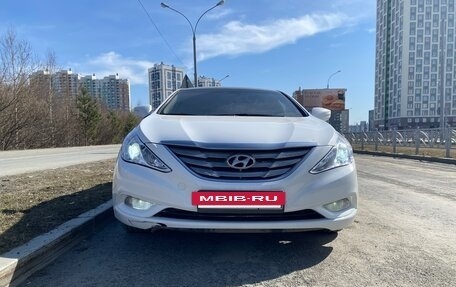 Hyundai Sonata VI, 2011 год, 1 185 000 рублей, 4 фотография