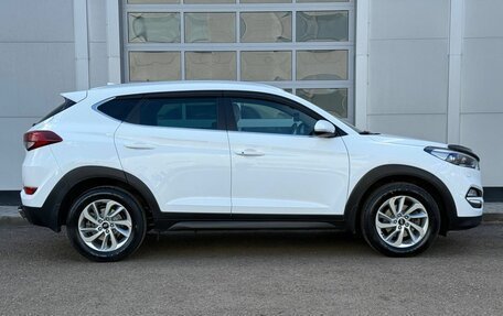 Hyundai Tucson III, 2017 год, 2 400 000 рублей, 6 фотография