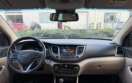 Hyundai Tucson III, 2017 год, 2 400 000 рублей, 13 фотография