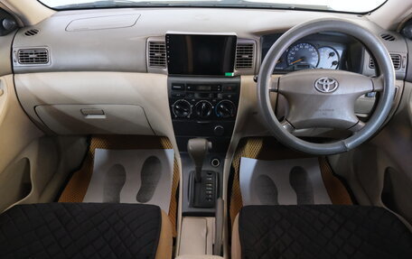 Toyota Corolla, 2003 год, 649 000 рублей, 13 фотография