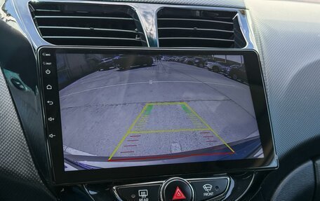 Hyundai Solaris II рестайлинг, 2013 год, 949 000 рублей, 17 фотография