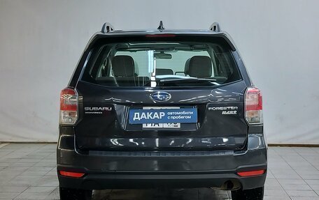 Subaru Forester, 2017 год, 1 680 000 рублей, 5 фотография