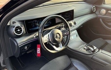 Mercedes-Benz E-Класс, 2019 год, 2 890 000 рублей, 9 фотография