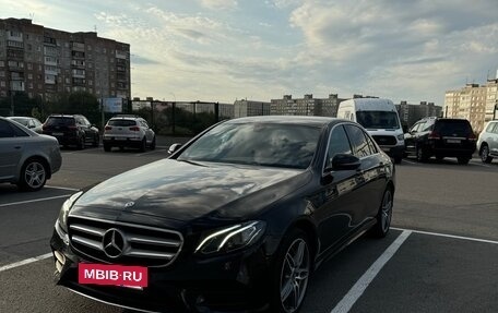 Mercedes-Benz E-Класс, 2019 год, 2 890 000 рублей, 3 фотография