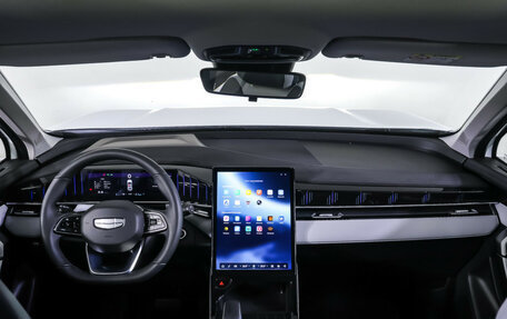 Geely Atlas, 2025 год, 3 350 000 рублей, 17 фотография