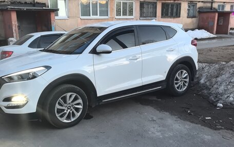 Hyundai Tucson III, 2017 год, 2 550 000 рублей, 2 фотография
