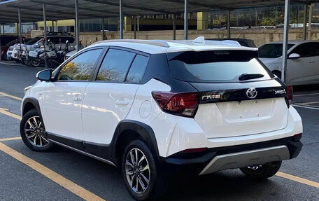 Toyota Yaris XP150 рестайлинг, 2023 год, 1 321 000 рублей, 6 фотография