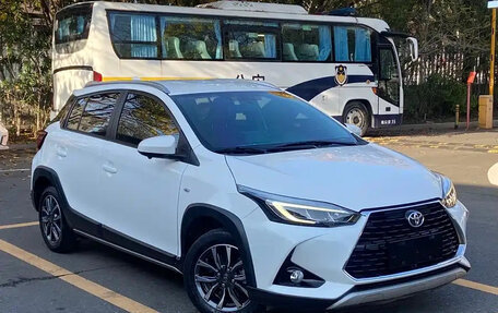 Toyota Yaris XP150 рестайлинг, 2023 год, 1 321 000 рублей, 3 фотография