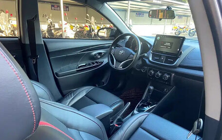 Toyota Yaris XP150 рестайлинг, 2023 год, 1 321 000 рублей, 10 фотография