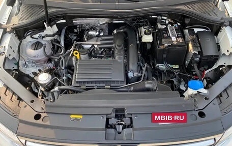 Volkswagen Tiguan II, 2023 год, 2 731 000 рублей, 16 фотография