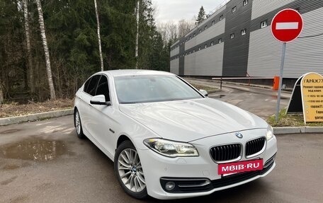 BMW 5 серия, 2014 год, 1 980 000 рублей, 2 фотография