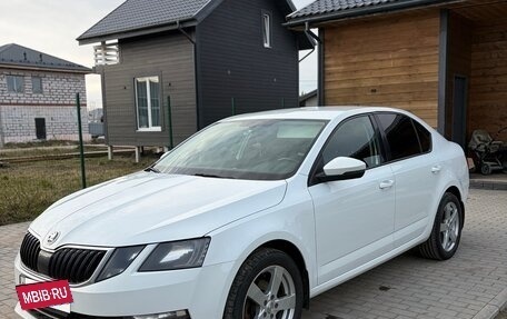 Skoda Octavia, 2017 год, 1 590 000 рублей, 14 фотография
