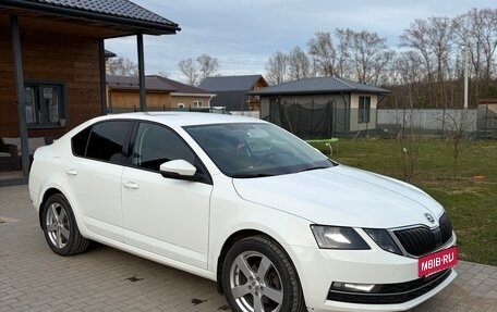 Skoda Octavia, 2017 год, 1 590 000 рублей, 16 фотография