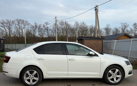 Skoda Octavia, 2017 год, 1 590 000 рублей, 17 фотография