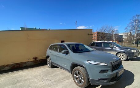 Jeep Cherokee, 2014 год, 1 700 000 рублей, 3 фотография