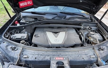 Mercedes-Benz GL-Класс, 2010 год, 2 000 000 рублей, 15 фотография